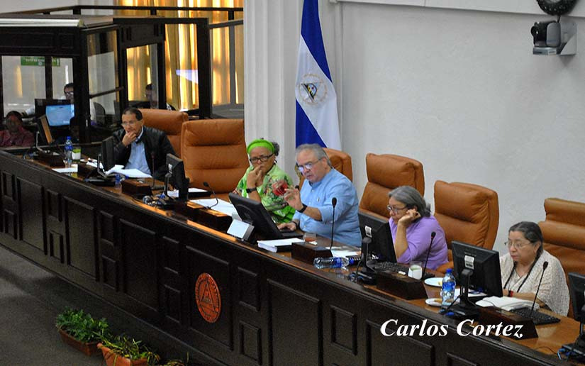 gustavo porras-asamble nacional